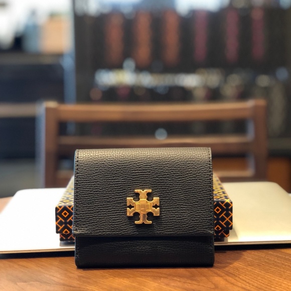 Women Tory Burch Mini Kira Black Trifold Wallet